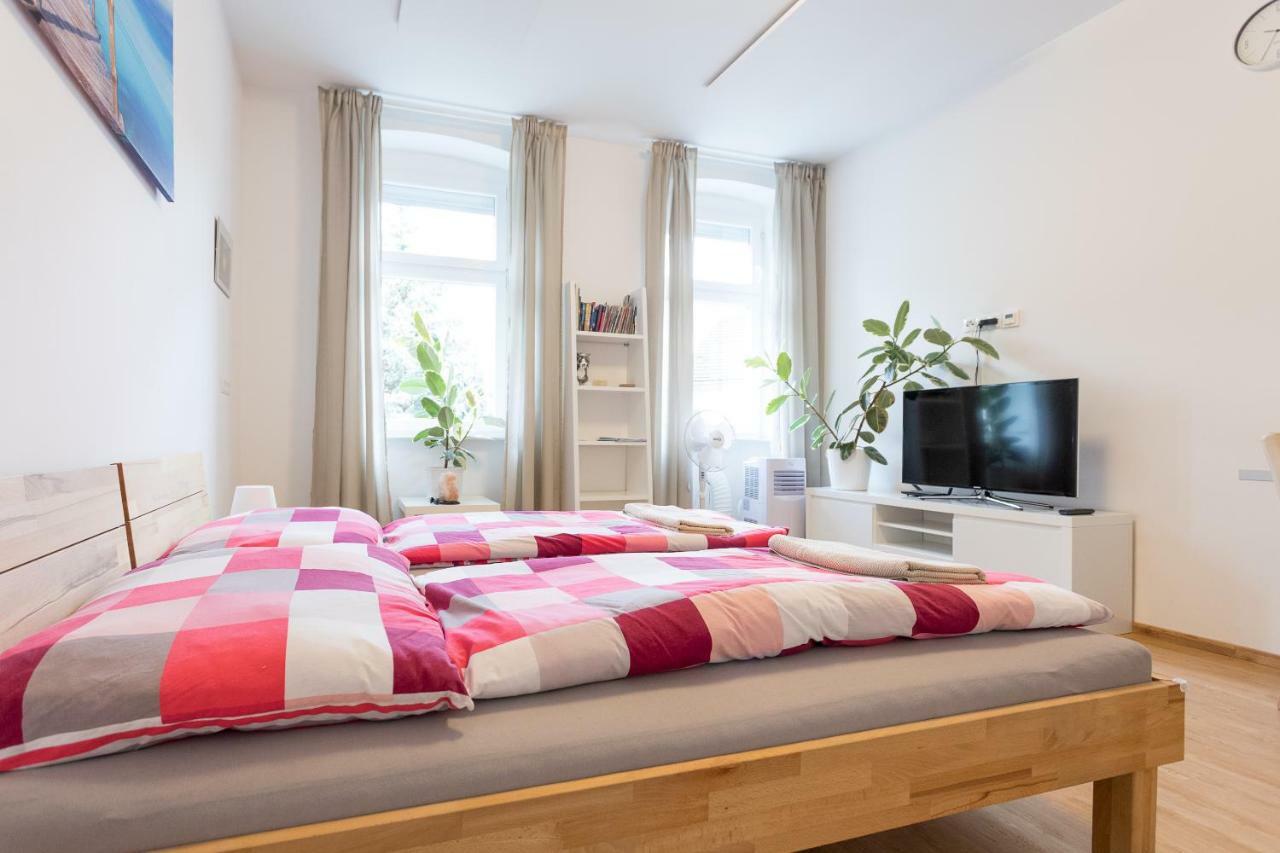 Apartment Smile Schoenbrunn Vienna